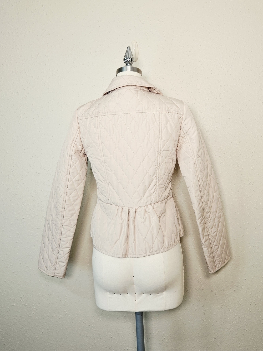 New York & Company Quilted Peplum Jacket Beige Lightweight Zip XS - Picture 4 of 9